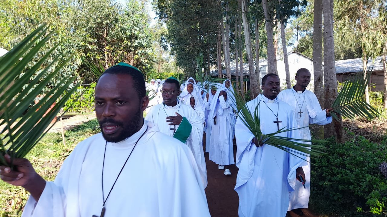 Here the Spirit and the Bride say, "Come"