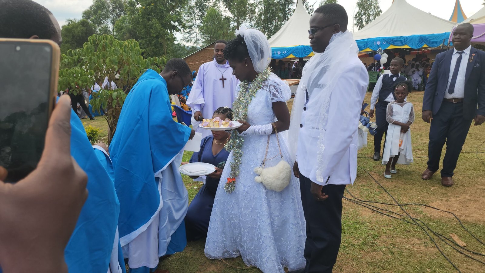 Here the Spirit and the Bride say, "Come"